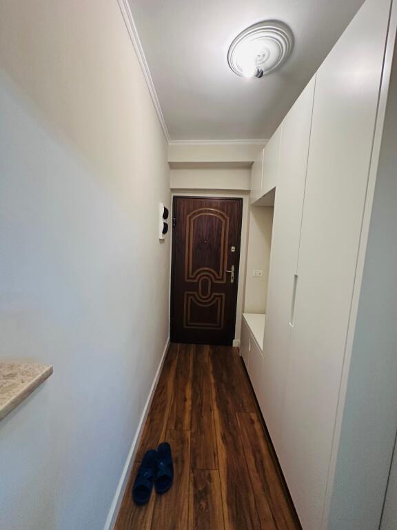 Jepet Me Qera Apartament 2+1+1 Ballkon