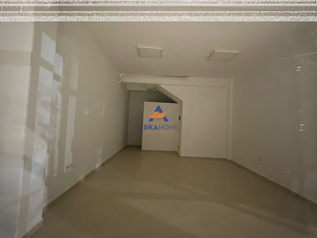 AFFITTASI AMBIENTE 220M2 "PALLATET CABEJ, VIA BESIM ALLA" 220.000 LEKE