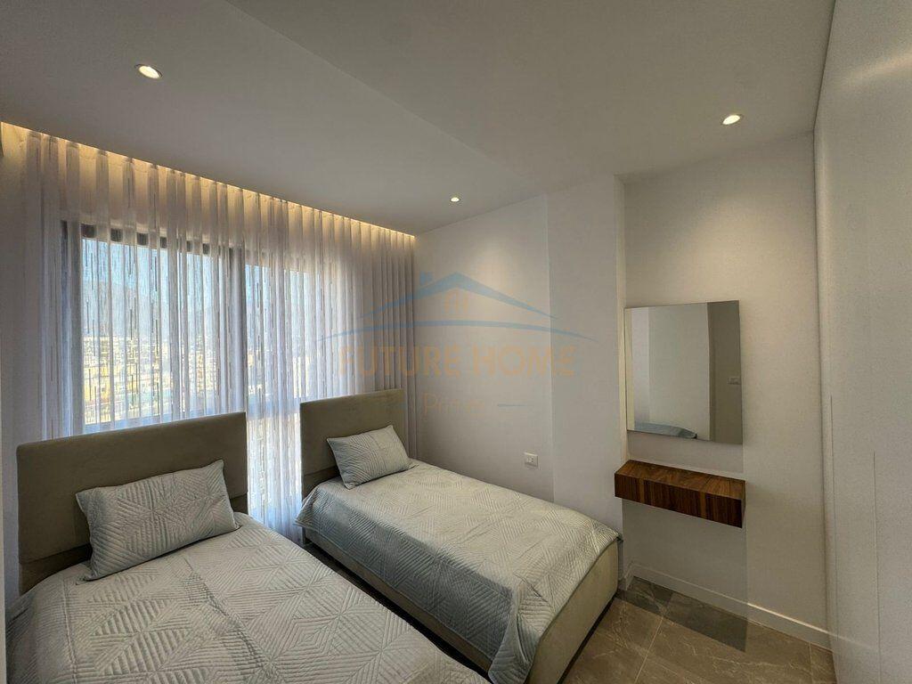 Qera , Apartament 2+1+2 , Pazari i Ri, Tirane