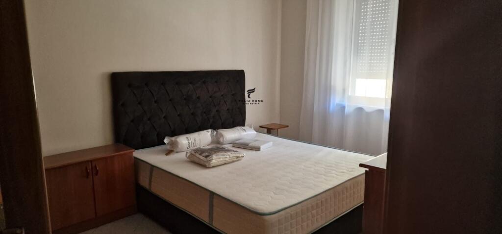 APARTAMENT ME QERA 2+1 21 DHJETORI 65.000 LEKE
