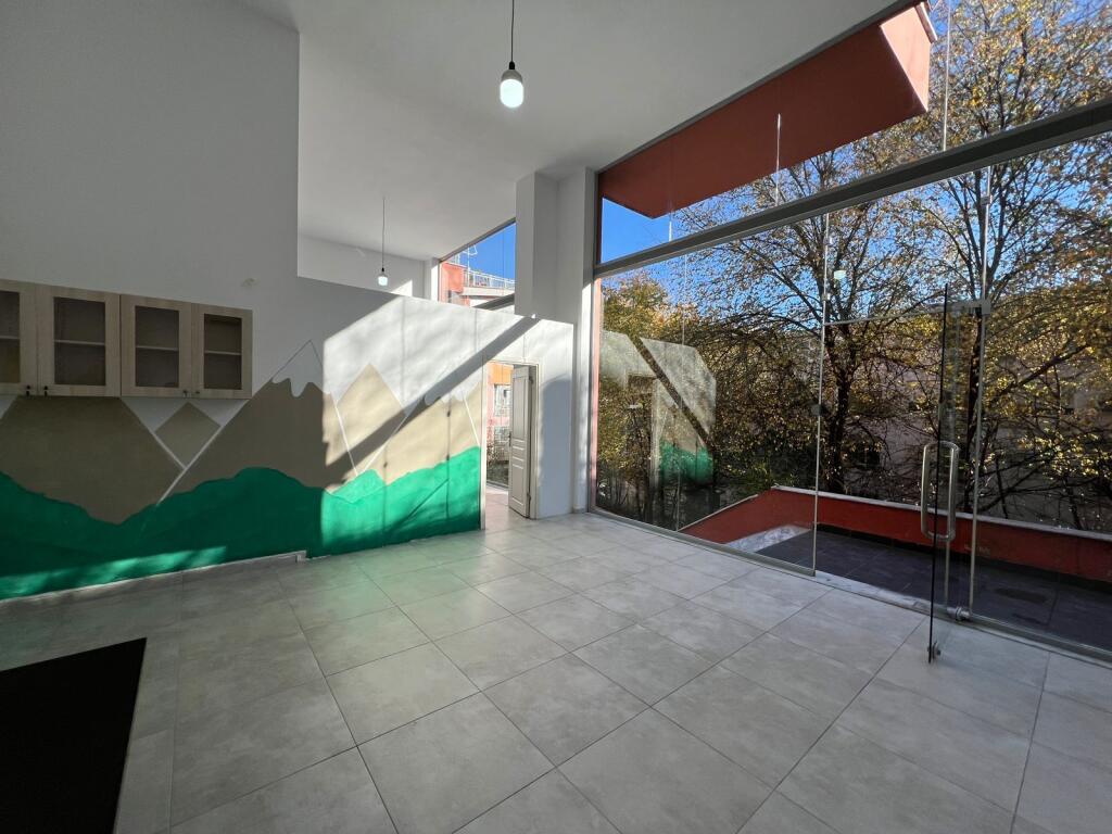 Locale in affitto - Lago Asciutto