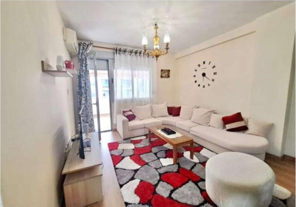 🏢JEPET APARTAMENT ME QIRA NE RRUGEN E KAVAJES 📍 Condor Center, Rruga e Kavajës