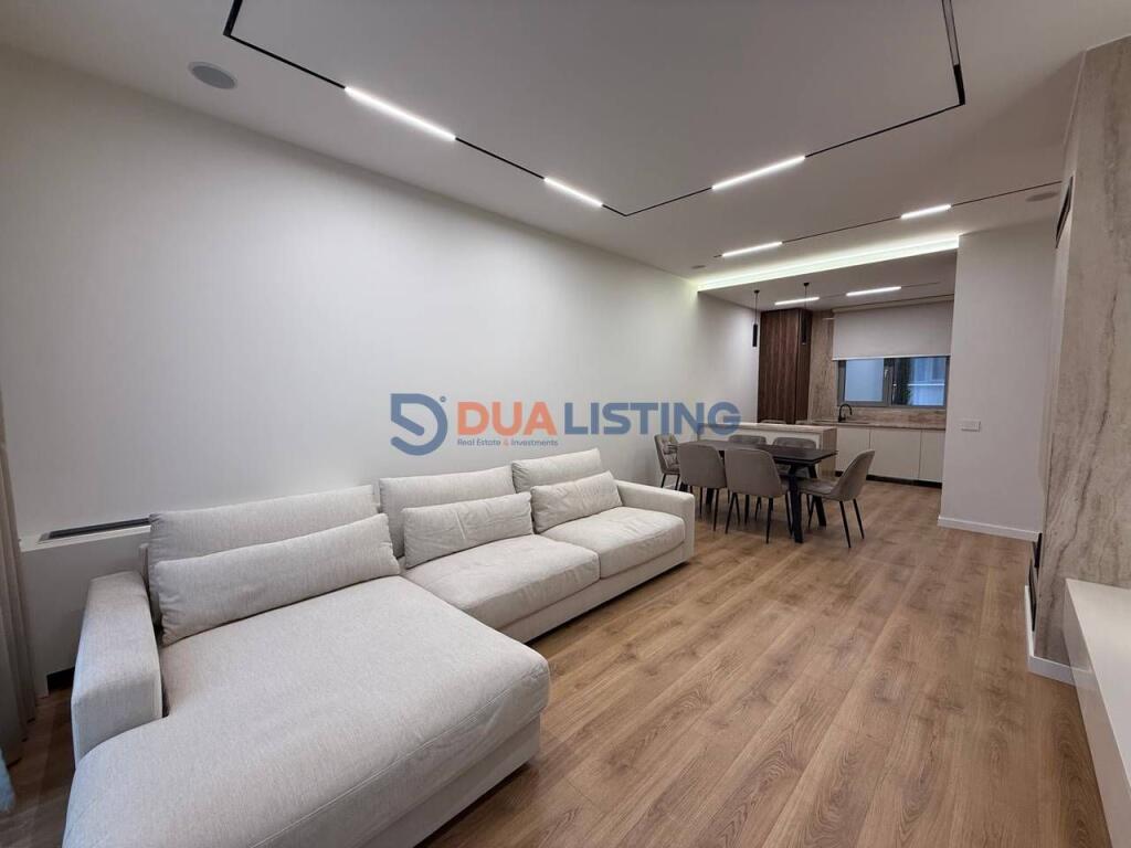 QIRA, APARTAMENT LUKSOZ 2+1+2 ME POST PARKIMI