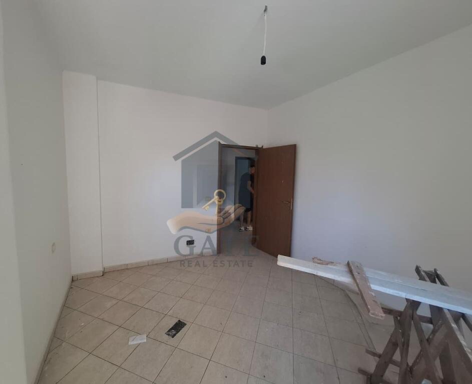 In vendita, Appartamento 1+1 Shkembi i Kavajes, Durres