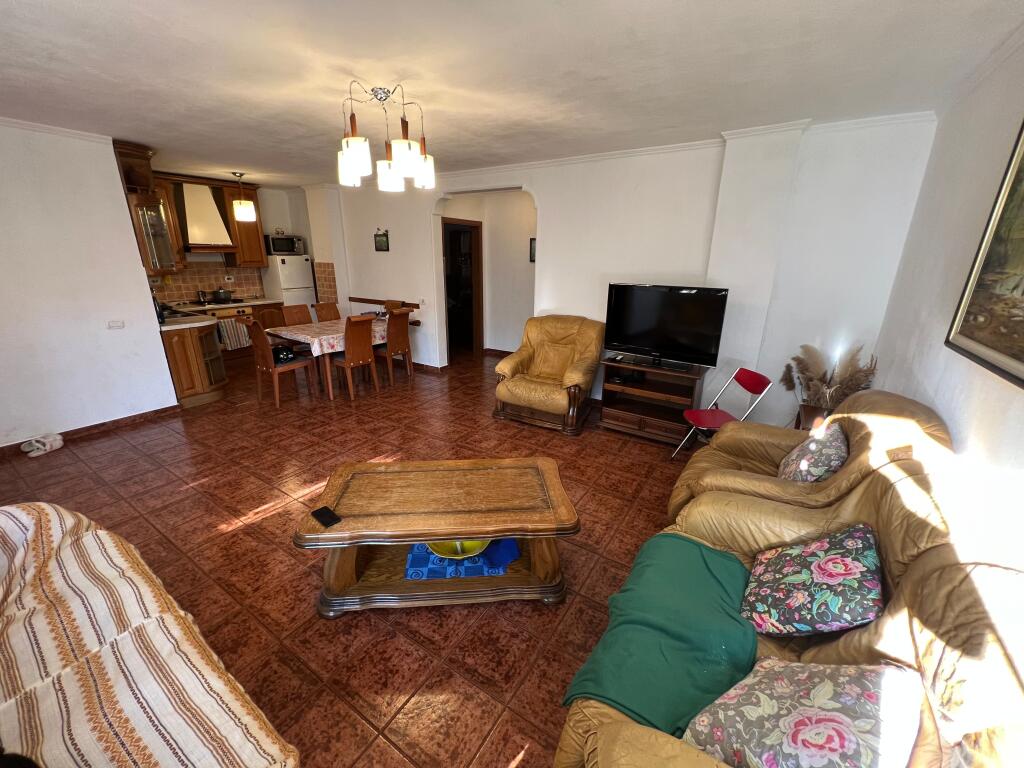 📣 QERA Apartament 2+1 📍Zogu i Zi ✨