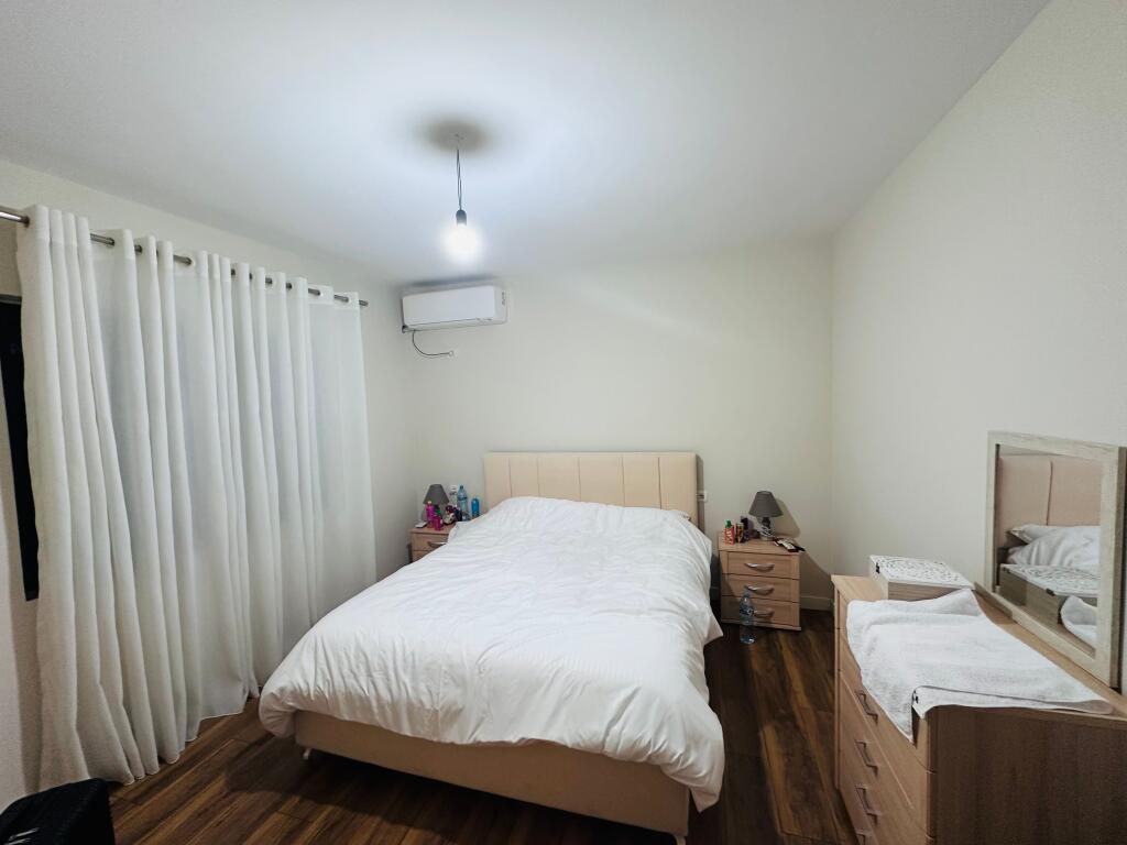 Jepet Me Qera Apartament 2+1+1 Ballkon