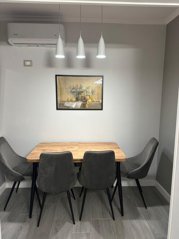 Apartament 1+1, Pazari i Ri!