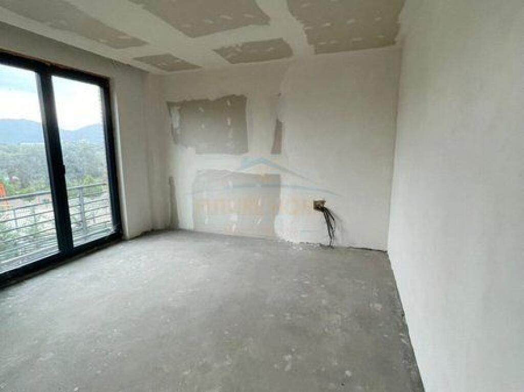 In vendita, Villa su 2 piani, Farke