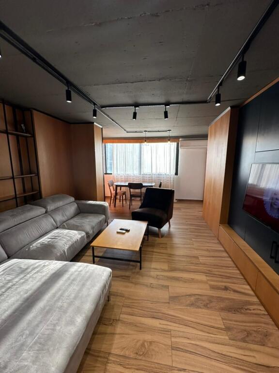 APARTAMENT DUPLEX NE SHITJE 2+1 TE KOMPLEKSI GOLDEN PARK 3