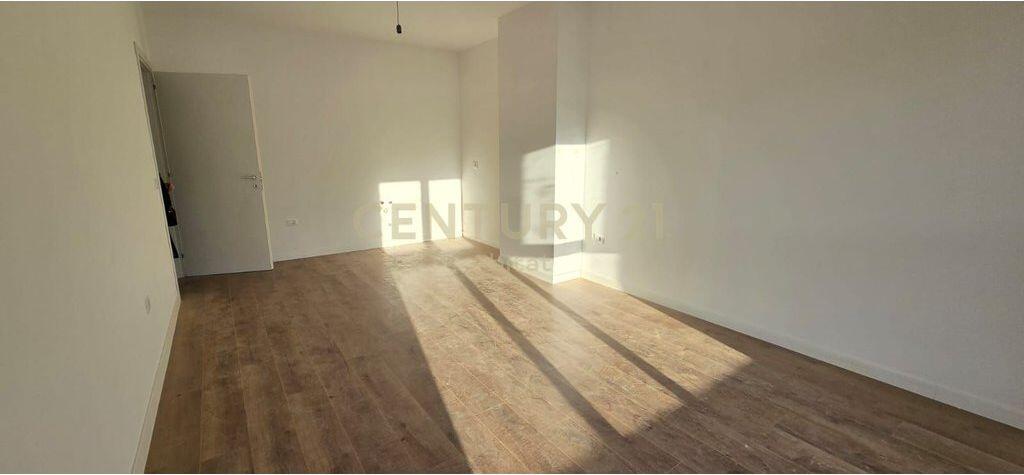 Apartment 2+1 for Rent – Paris Commune