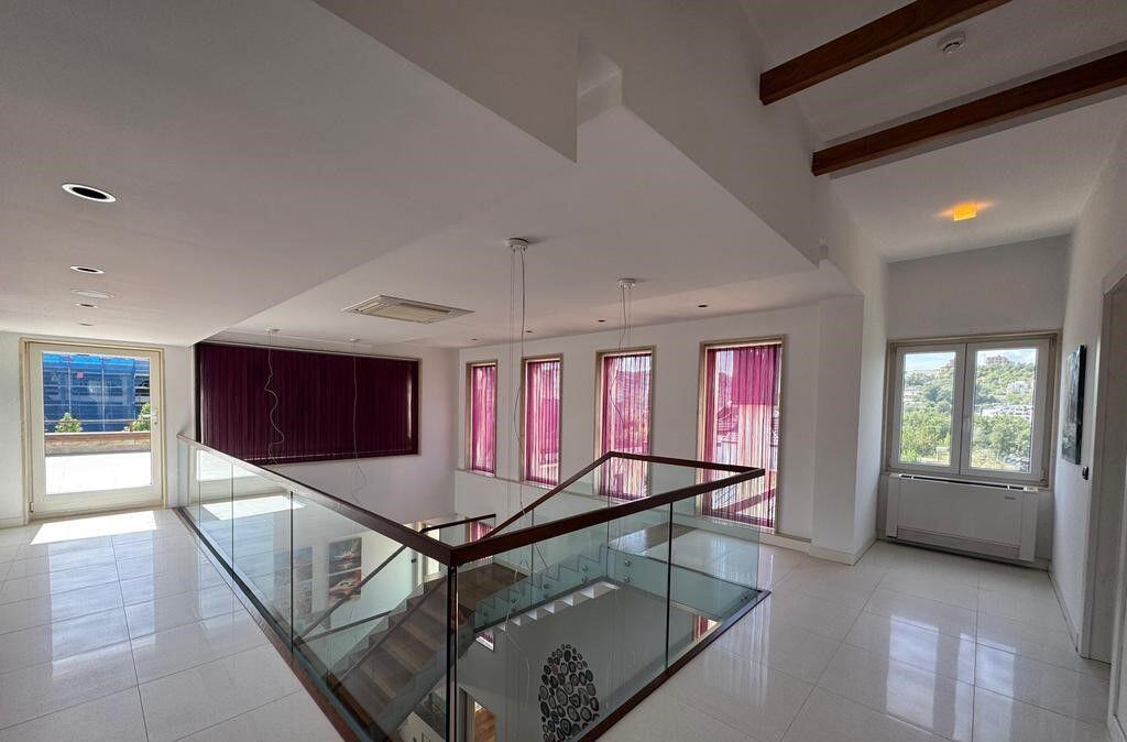 VILE INDIVIDUALE ME PISHINE PER QIRA PRANE TEG