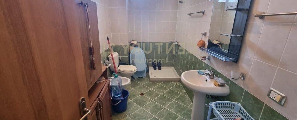 Jepet me Qera Apartament 1+1  në Yzberish, Tiranë