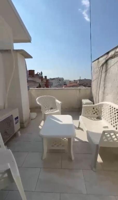 Duplex 2+1 in affitto Kodra e diellit, vicino al mercato cok Prezzo: 500 mila leke