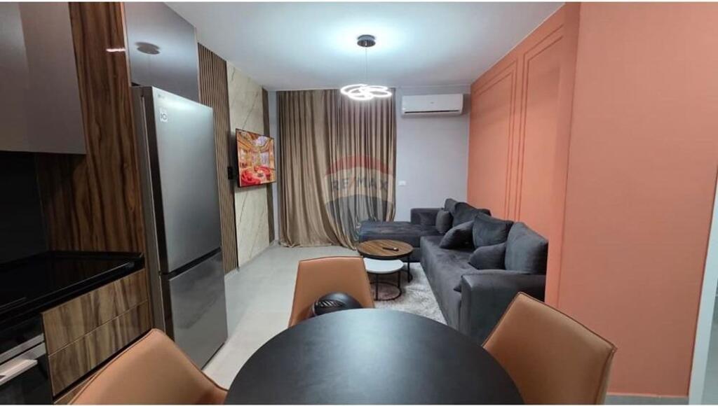 for rent ap 1+1 + parking, Green City