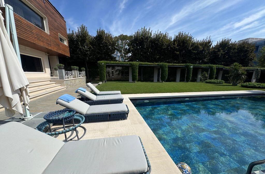 VILE INDIVIDUALE ME PISHINE PER QIRA PRANE TEG