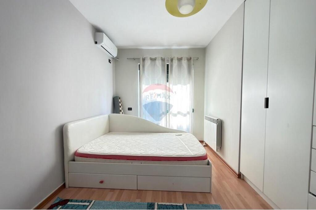 Apartament 2+1 me qira Kopshti Zoologjik!