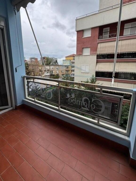 Apartament 2+1+2, Oxhaku , Tiranë