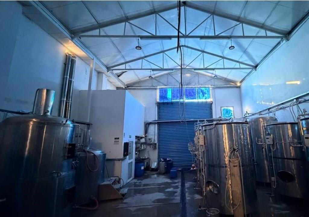 CAPANNONE INDUSTRIALE IN AFFITTO 600M2 IN VIA JORDAN MISJA