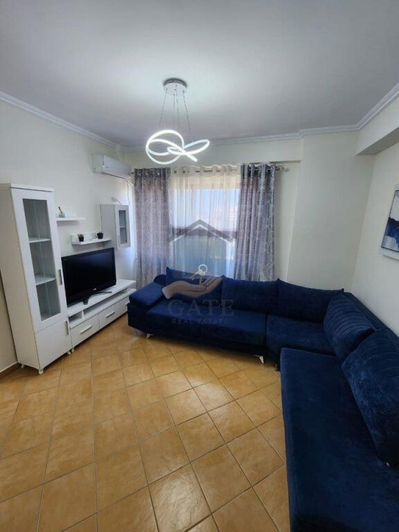 Shitet Apartament 2+1, Kati i 5-të me Ashensor