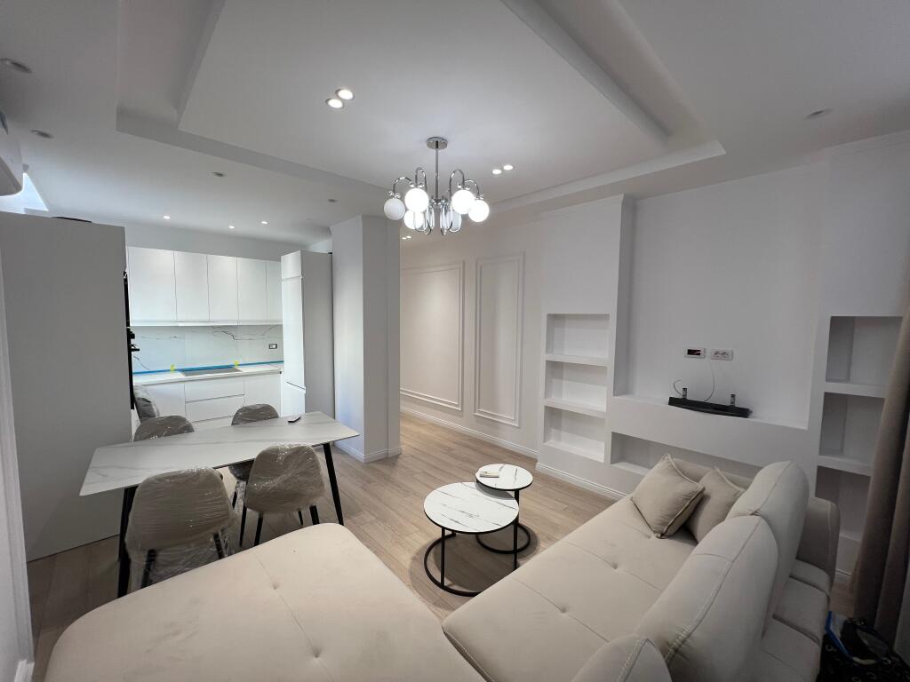 📣 QERA SUPER Apartament 2+1 Me Parking 📍 Prane Qendres 🛣️ Rruga "Him Kolli" ✨