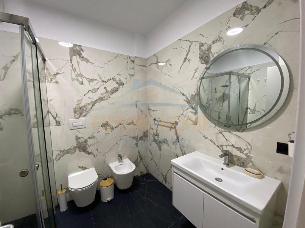 Qera, Apartament 1+1+ Post Parkimi, Rezidenca Sofia, Tiranë.