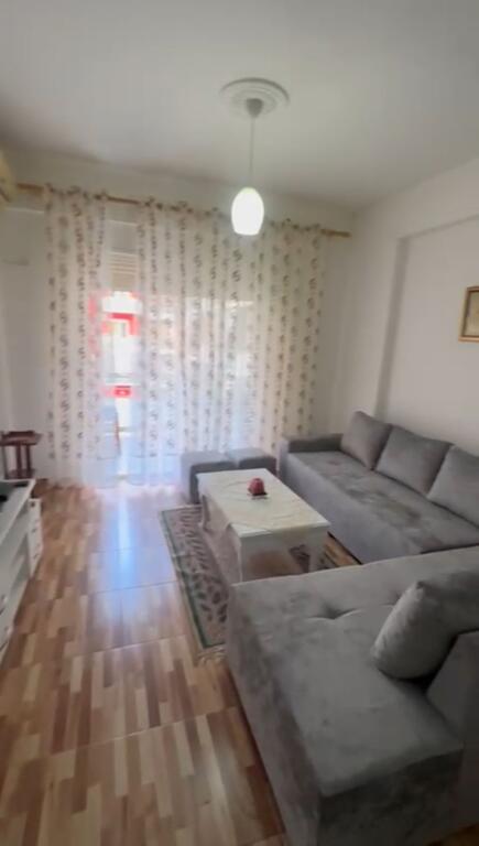 Japim apartament me qira 1+1 me qira Golden Park Amerikan 3