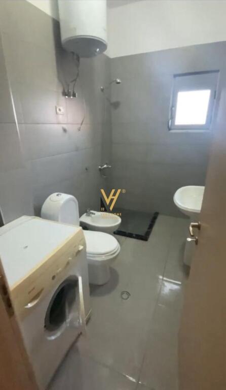 JEPET APARTAMENT 1+1 ME QIRA LIQENI I THATE 50.000 LEKE