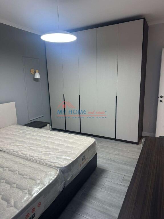 Apartament 1+1 me qera tek Pazari i Ri ne Tirane