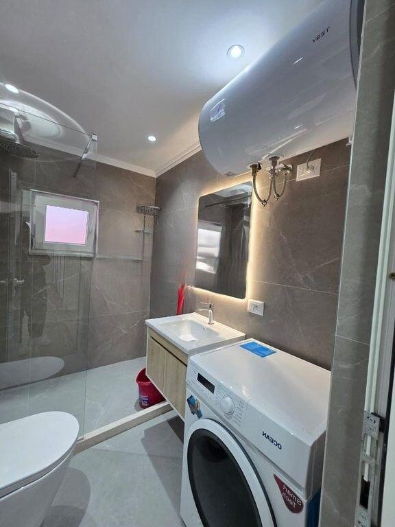 APARTAMENT 1+1 NE ALLIAS, PRANE SPITALIT AMERIKAN 2 .122,000 €