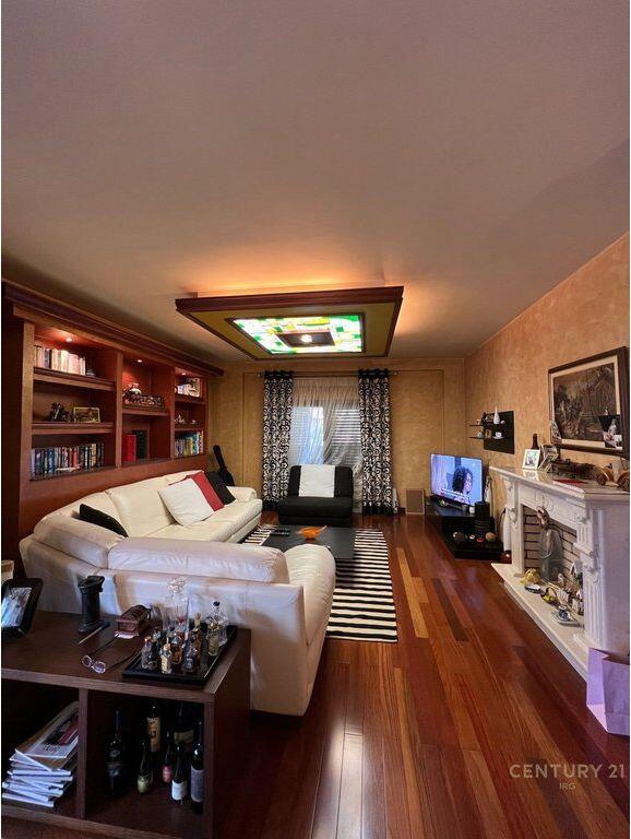 Apartment with veranda for sale at the Republic Guard