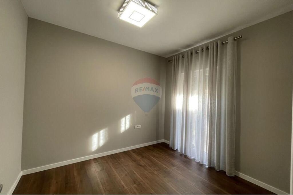 Apartament - Për Shitje 3+1 + 2P - Park Life