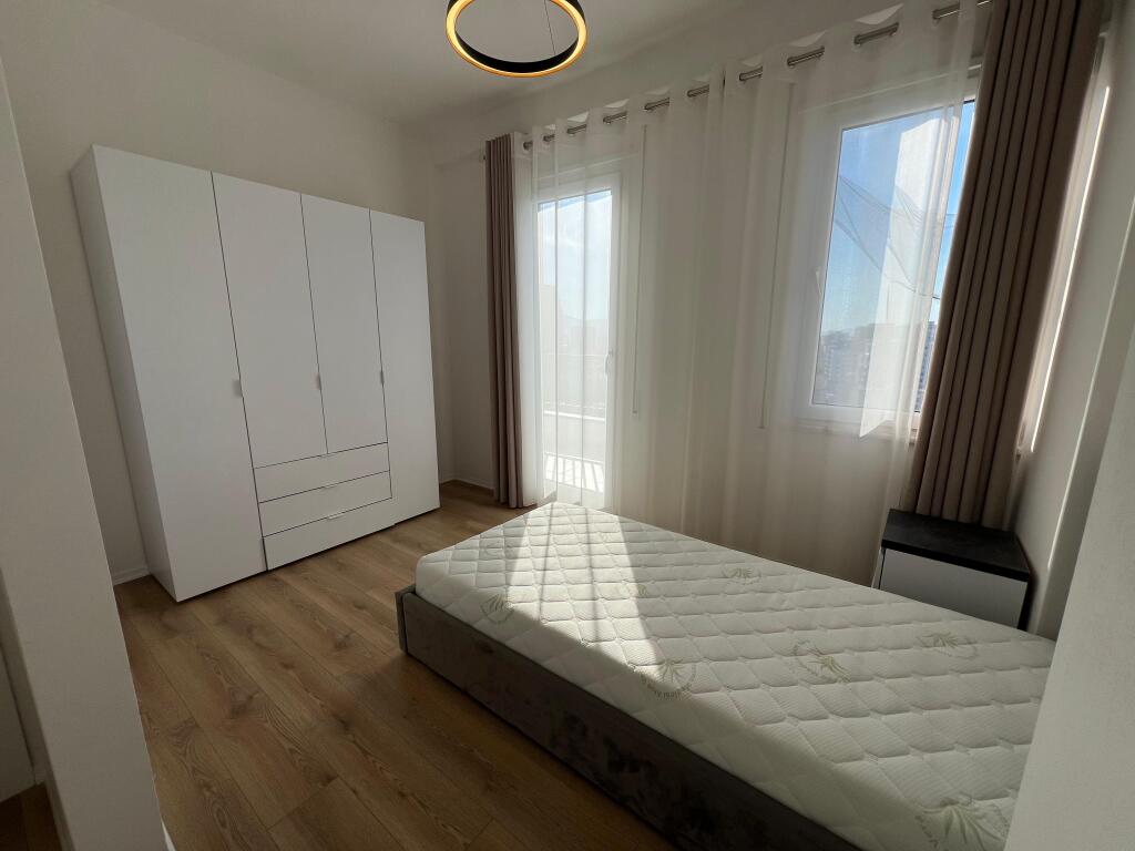 Apartment 2+1, Don Bosko!