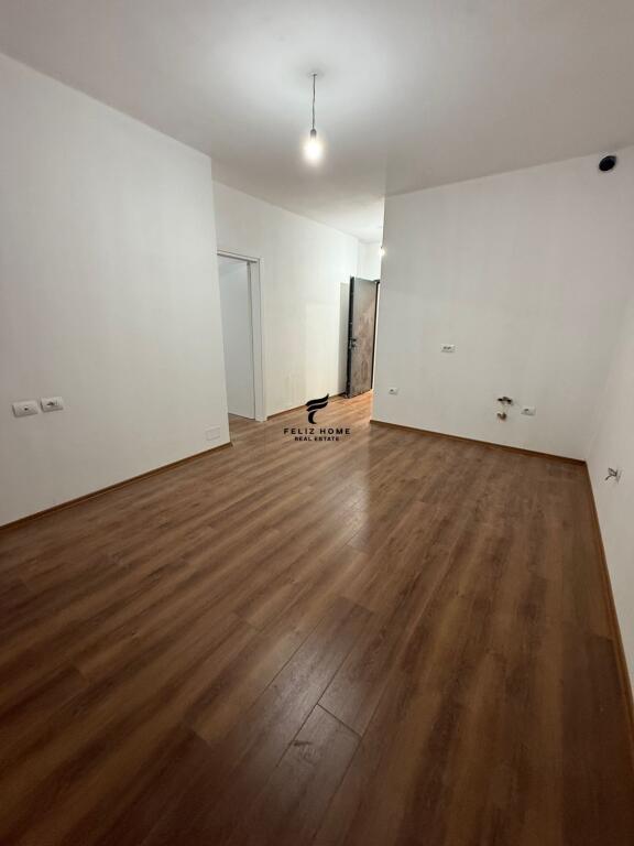 SHITET APARTAMENT 1+1 RRUGA E ELBASANIT 130.000 EURO