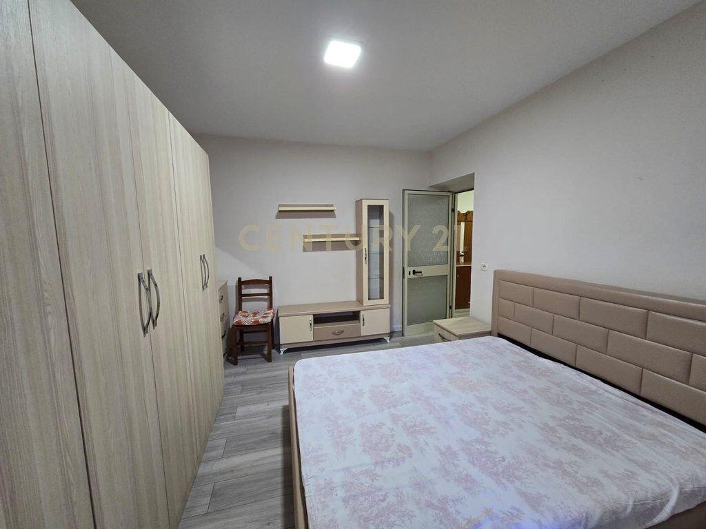 We sell a 1+1 apartment in Myslym Shyr