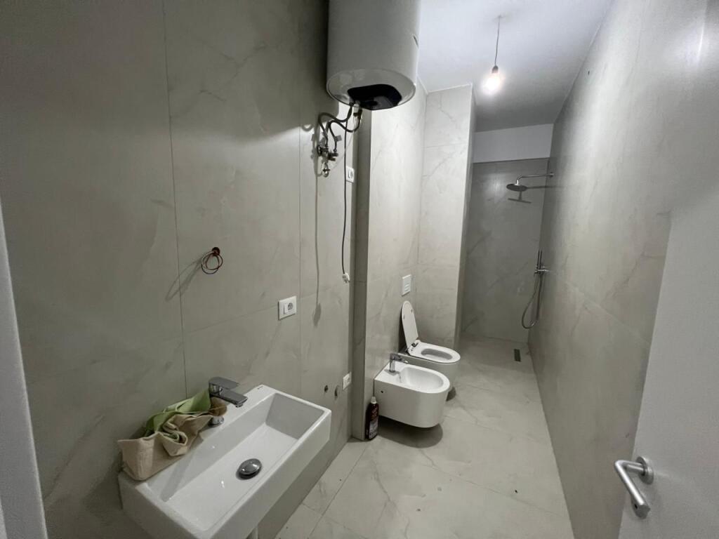 📣 QERA Apartament 2+1 Me 2 Tualete Dhe Ballkon 📍 Rezidenca OXA, Fresk 💶 Cmimi 400 Euro