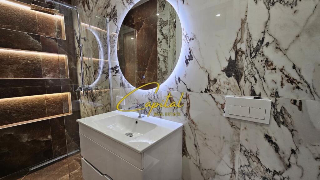 APARTMENT FOR RENT 2+1 CENTER 1,400 EURO