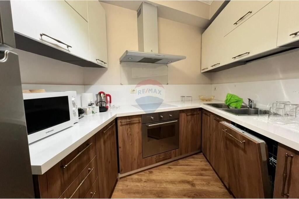 Apartament 2+1 me qira – Shkolla e Baletit!