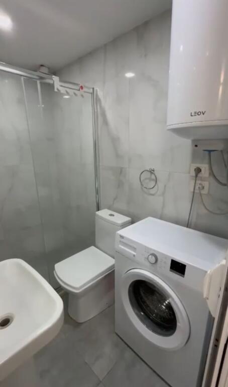 Duplex 2+1 in affitto Kodra e diellit, vicino al mercato cok Prezzo: 500 mila leke