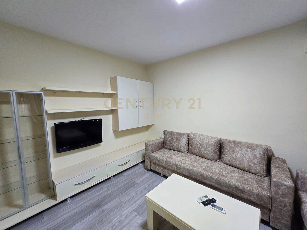 Apartment 1+1 for sale at Myslym Shyri