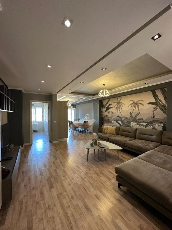 🏡 Appartamento 2+1+2 Bagni In Affitto