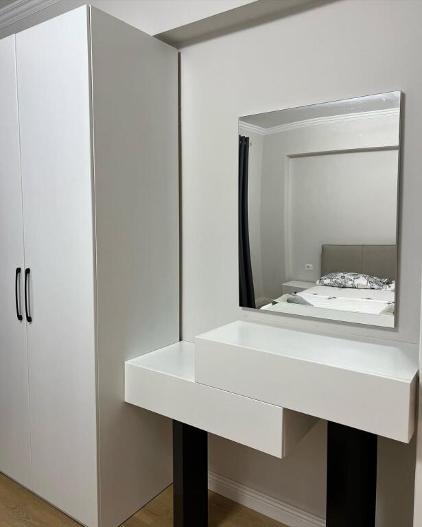 🏠 Apartment 2+1 for sale in Neighborhood 7, near the former Municipality, Korçë!