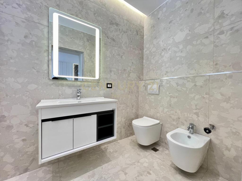 FOR RENT, MODERN APARTMENT 3+1+2 with 3 PARKING SPACES in DELIJORGJI‼️ 1,300 € /Month Total Area 115m2