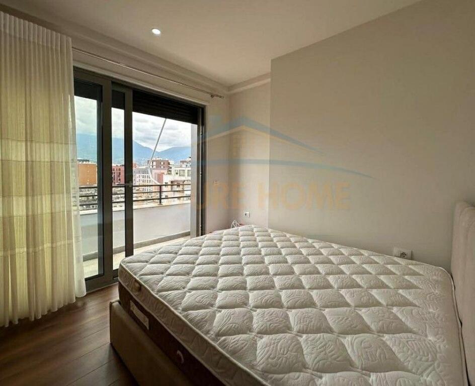 Qera, Apartament 1+1 + Post Parkimi , Pazari i Ri