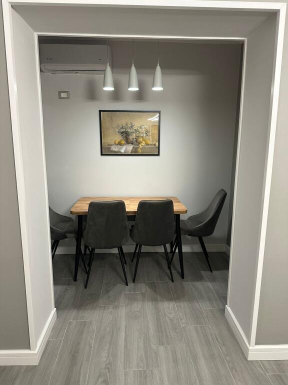 Apartament 1+1 tek Pazari i Ri