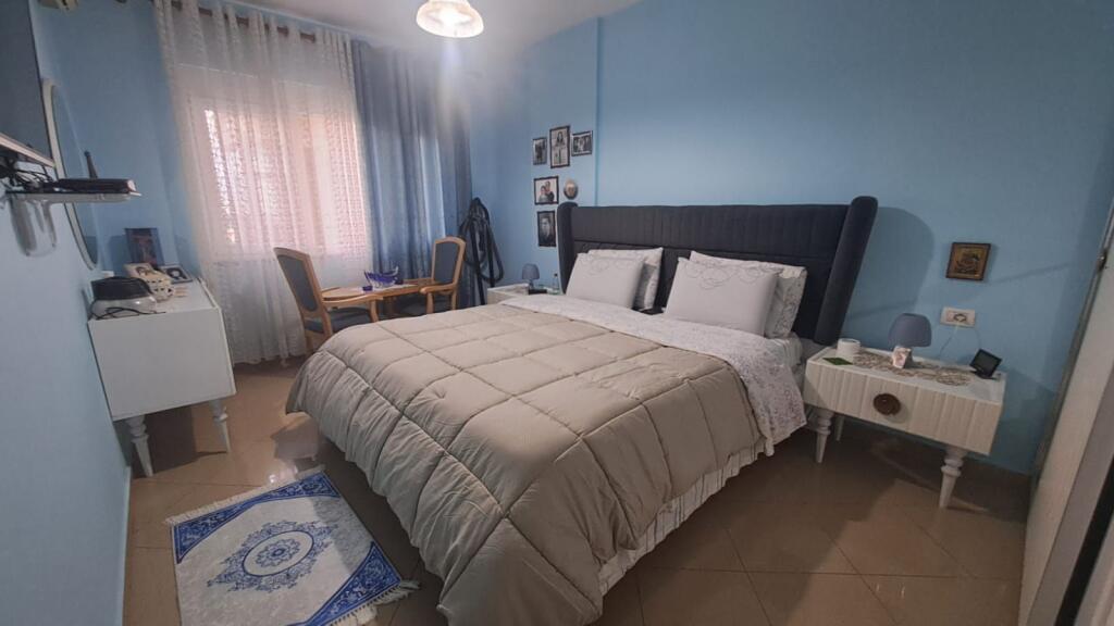 Vendesi in vendita 1+1 - Liceu Artistik