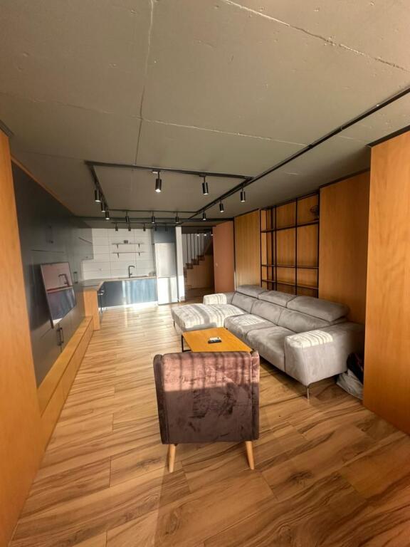 APARTAMENT DUPLEX NE SHITJE 2+1 TE KOMPLEKSI GOLDEN PARK 3