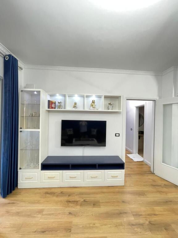 Jepet me qera apartament 1+1 Selvija 500€!