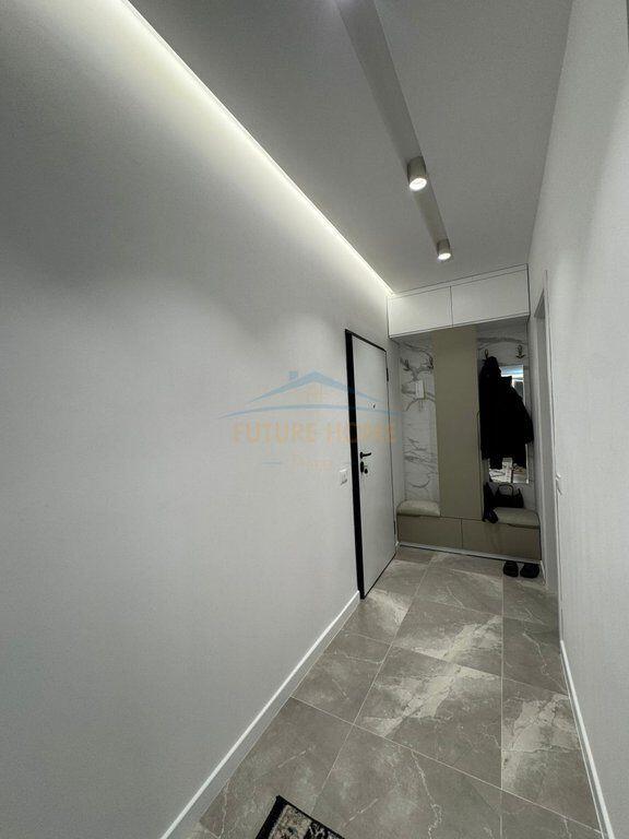 Qera , Apartament 2+1+2 , Pazari i Ri, Tirane