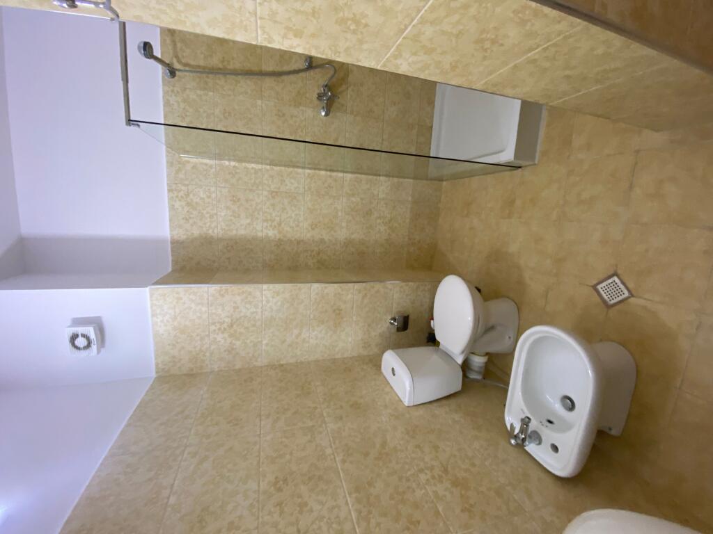 Panthouse 2+1, dry lake, 2 parking spaces, 850 euro