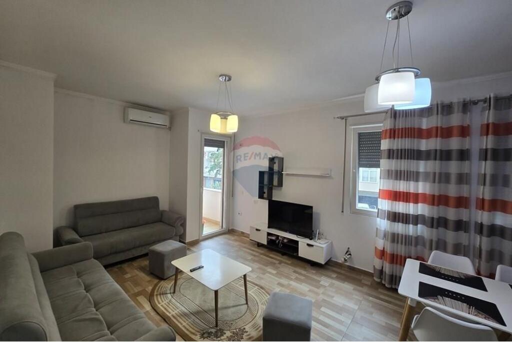 Apartament per qera 2+1+2 tek Rruga Dritan Hoxha
